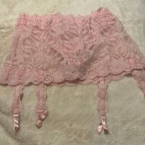 Pink‎ Floral Lace Garter Belt